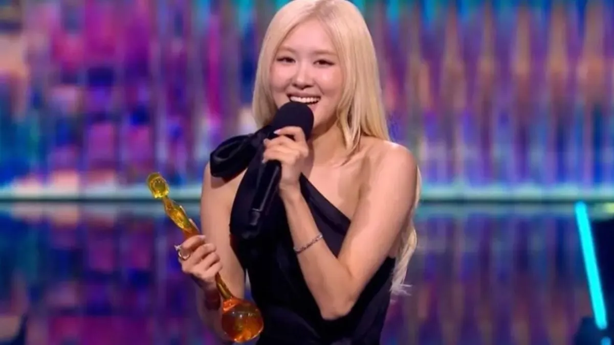 Rose BLACKPINK Raih Sejarah sebagai Artis KPop Pertama Menang di BRIT Awards 2026