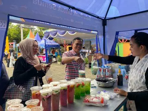 PLN dan Rumah BUMN Pacitan Gelar Bazar Kampoeng Ramadan untuk Dukung UMKM
