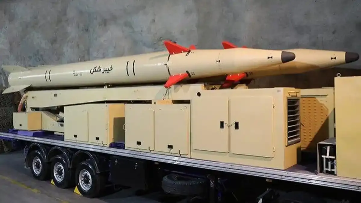 IRGC Luncurkan Rudal Kheibar Shekan Serang Target Strategis di Israel