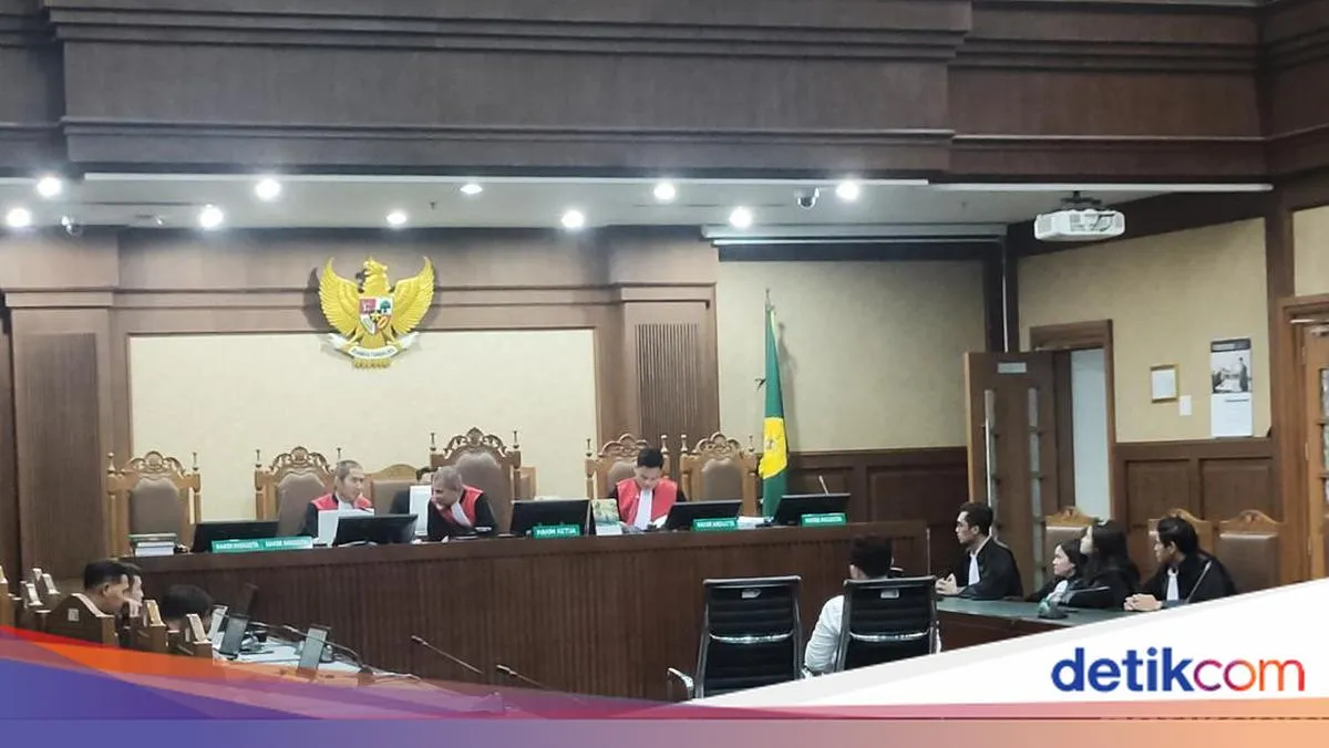 Tiga Terdakwa Korupsi Dibebaskan dari Tuduhan Perintangan Penyidikan