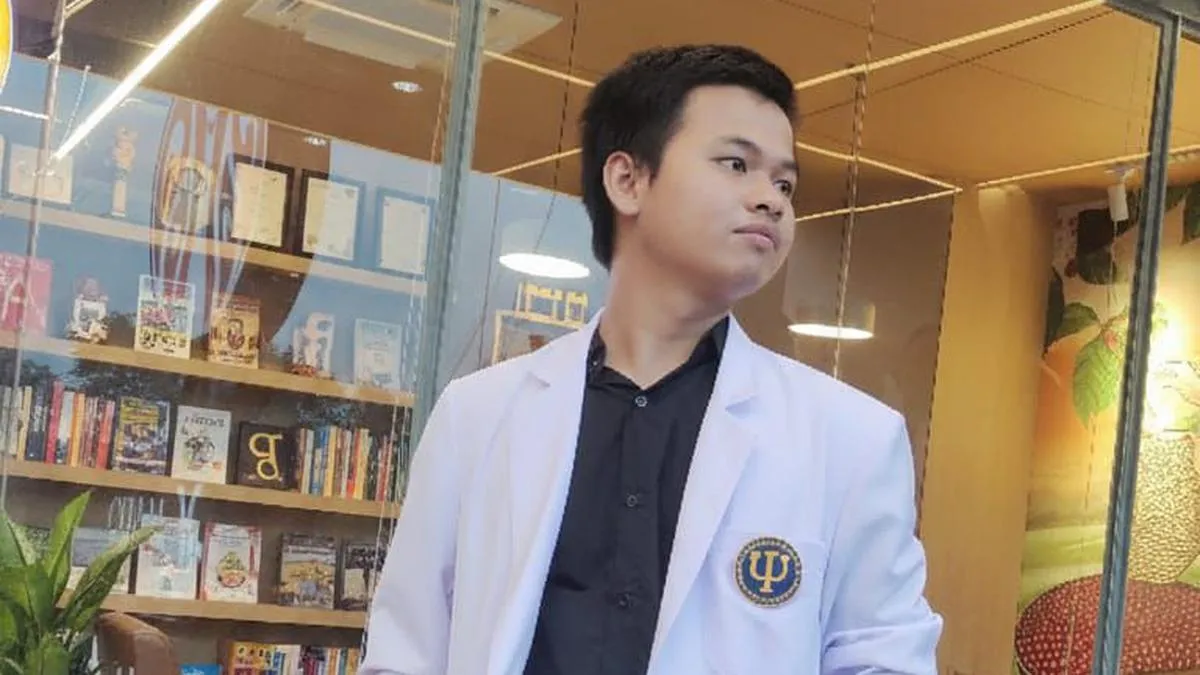 Raden Maulana Khafid: Influencer Edukatif dan Penulis Novel Berprestasi