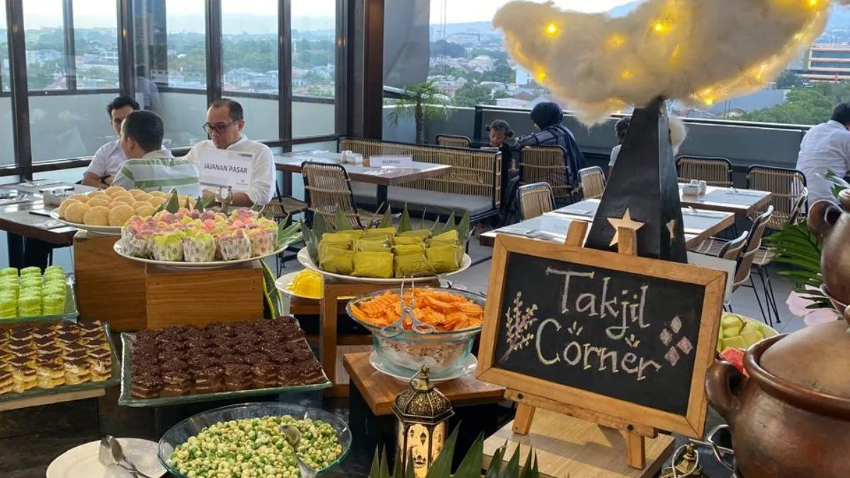 Nikmati Iftar Citarasa Nusantara di Hotel Santika Pasirkaliki Bandung
