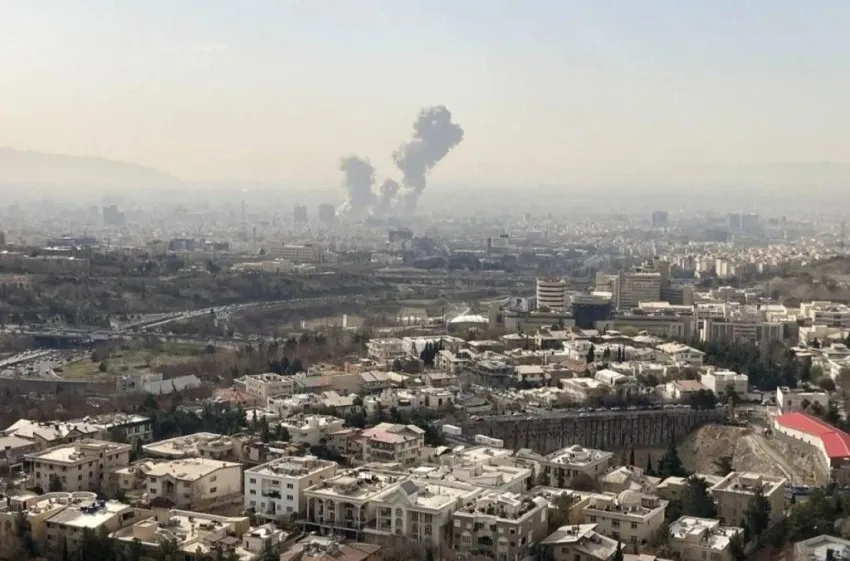 DPR Ingatkan Potensi Perang Regional Pasca Serangan AS dan Israel ke Iran