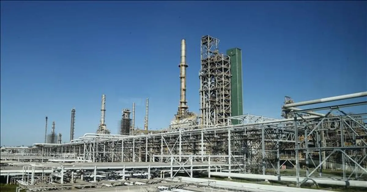 Kementerian Perindustrian dan Perdagangan Tetapkan Langkah Jaga Pasokan Minyak di Tengah Krisis Global