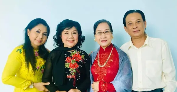 Seniman Rakyat Thanh Vy Rayakan Ulang Tahun di Bulan Purnama