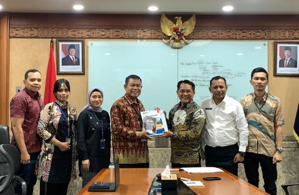 Bupati Padang Pariaman Ajukan Bantuan Pemulihan Destinasi Wisata ke Kementerian Pariwisata