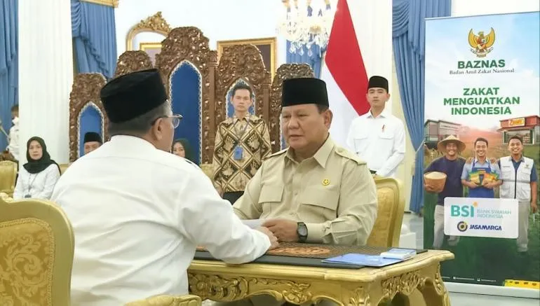 Presiden Prabowo dan Kabinet Tunaikan Zakat Melalui BAZNAS