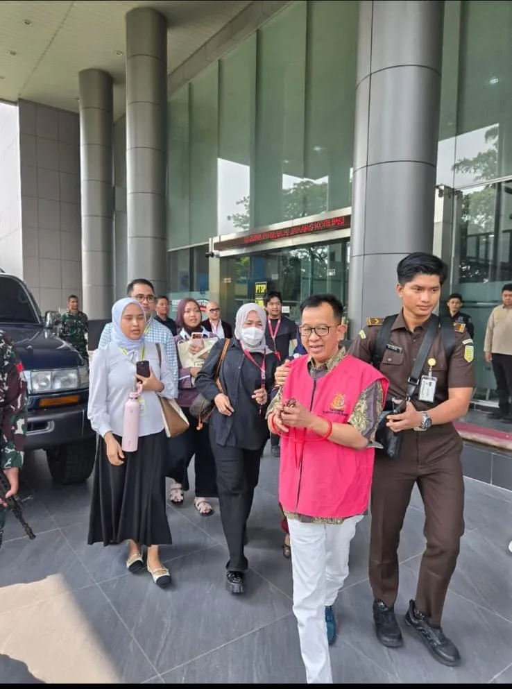 Kejagung Amankan BSN, DPO Kasus Dugaan Korupsi Rp 34 Miliar asal Kajari Padang