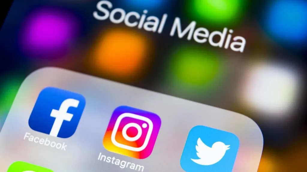 Ancaman Digital bagi Anak: Pentingnya Perlindungan dari Orang Tua dan Sekolah