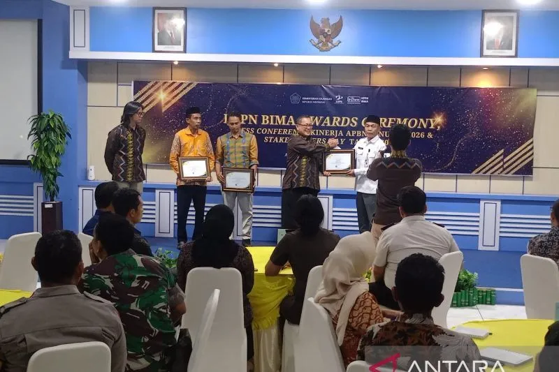 KPU Dompu Raih Peringkat III Pengelolaan Keuangan KPPN Bima 2026