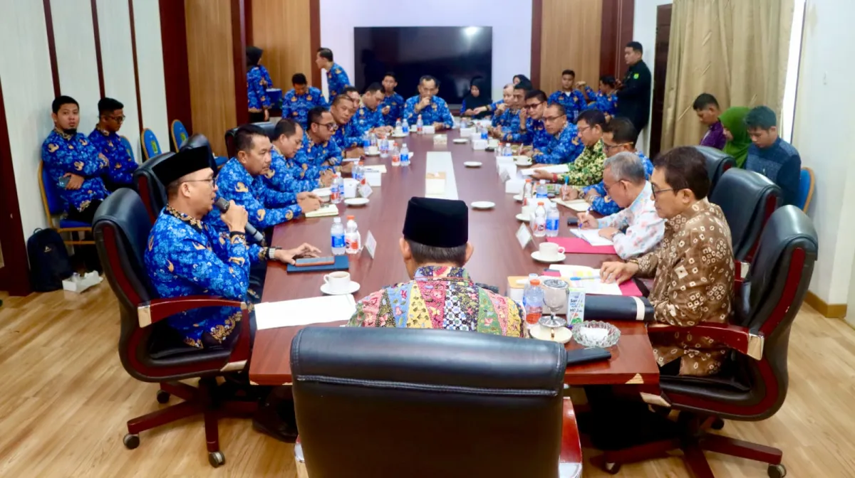 Wabup Muba Ajak Camat Sosialisasikan Migrasi Listrik ke PLN Sebelum 15 Mei