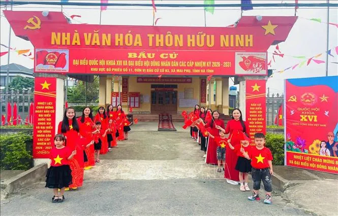 Antusiasme Warga Ha Tinh dalam Pemilihan Umum