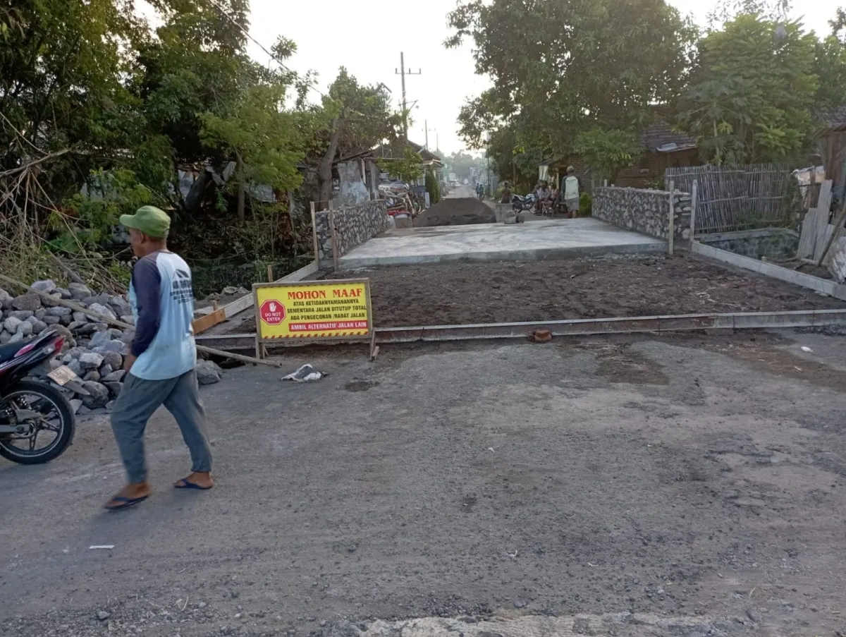 Desa Sumbertebu Tingkatkan Infrastruktur dengan Empat Proyek Baru