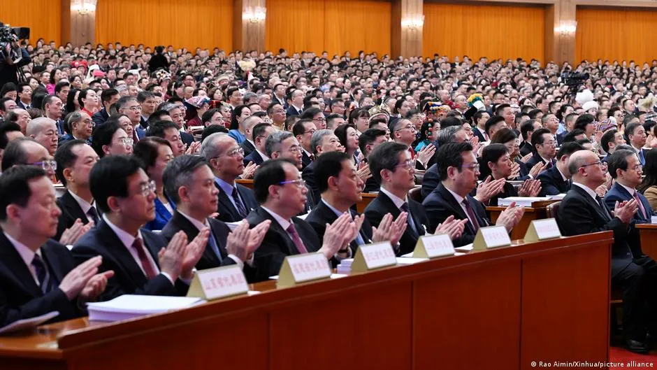 Cina Fokus Teknologi untuk Atasi Stagnasi Ekonomi