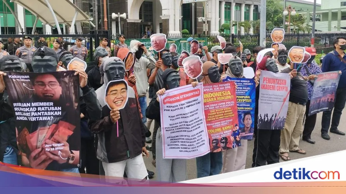 Korban Kripto Desak OJK Tindak Tegas Influencer Timothy Ronald