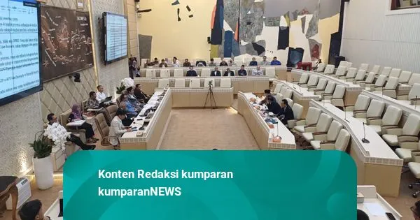 Komisi II Terima Masukan Pakar Hukum untuk Revisi RUU Pemilu