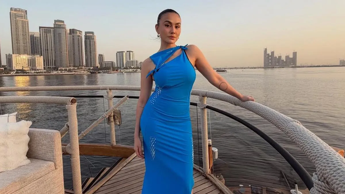 Agnez Mo dan Artis Indonesia Lainnya Aman Liburan di Dubai di Tengah Konflik AS-Iran