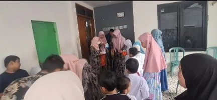 Santunan untuk 100 Anak Yatim di Utan Kayu Utara oleh Sahabat Yatim Al Mahabbah