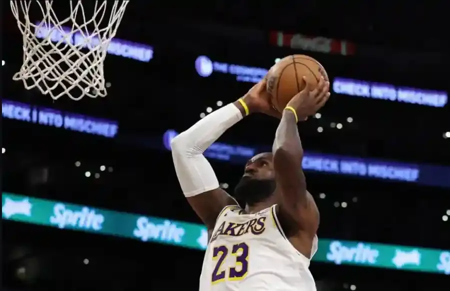 LeBron James Pecahkan Rekor Field Goal NBA, Lampaui Abdul-Jabbar