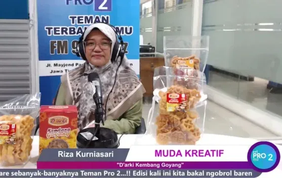 Dari Kecintaan Jajanan Tradisional, Riza Sukses Kembangkan Usaha Kembang Goyang