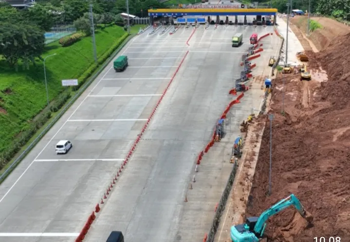 Pelebaran Gerbang Tol Kalikangkung Jelang Libur Idulfitri 1447 H/2026
