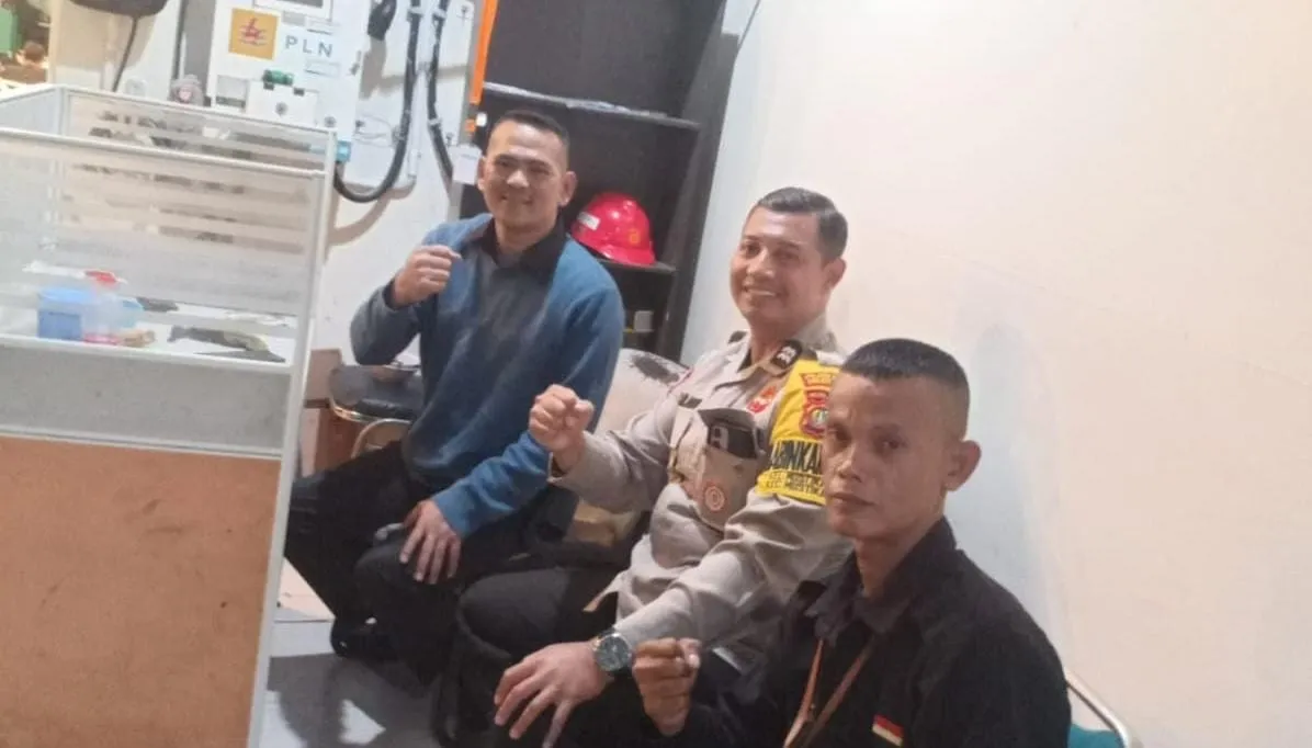 Bhabinkamtibmas Mustikasari Tingkatkan Pengamanan Melalui Patroli Malam