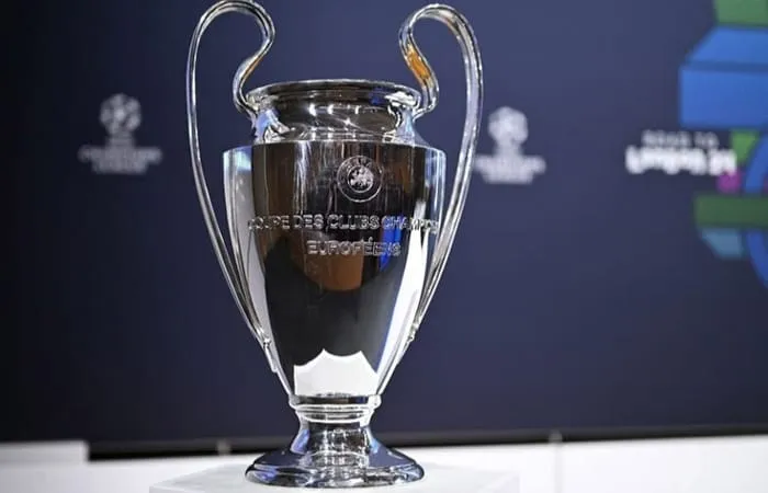 Stuttgart dan Nottingham Forest Lolos Dramatis ke 16 Besar Liga Eropa 2026