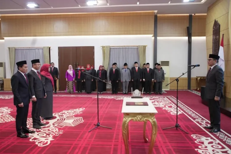 Desy Damayanti Resmi Jabat DPMPTSP, Fokus Tingkatkan Layanan Perizinan