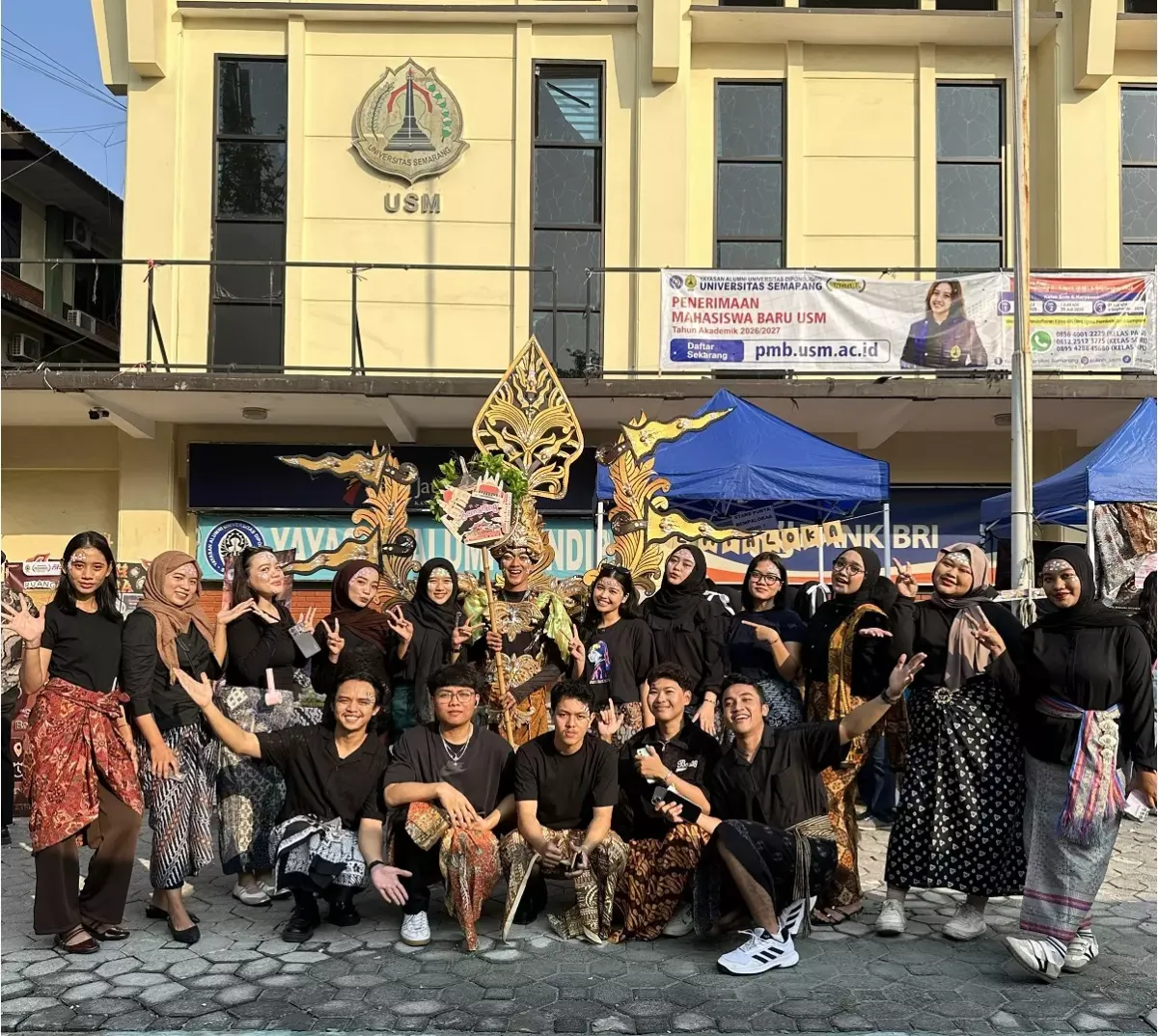 Lilit Pop: Kampanye Kreatif untuk Kenalkan Kain Tradisional kepada Generasi Muda
