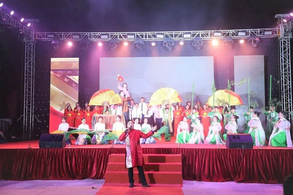 Festival Seni Rayakan Pemilu dan Tahun Baru Imlek di An Hai