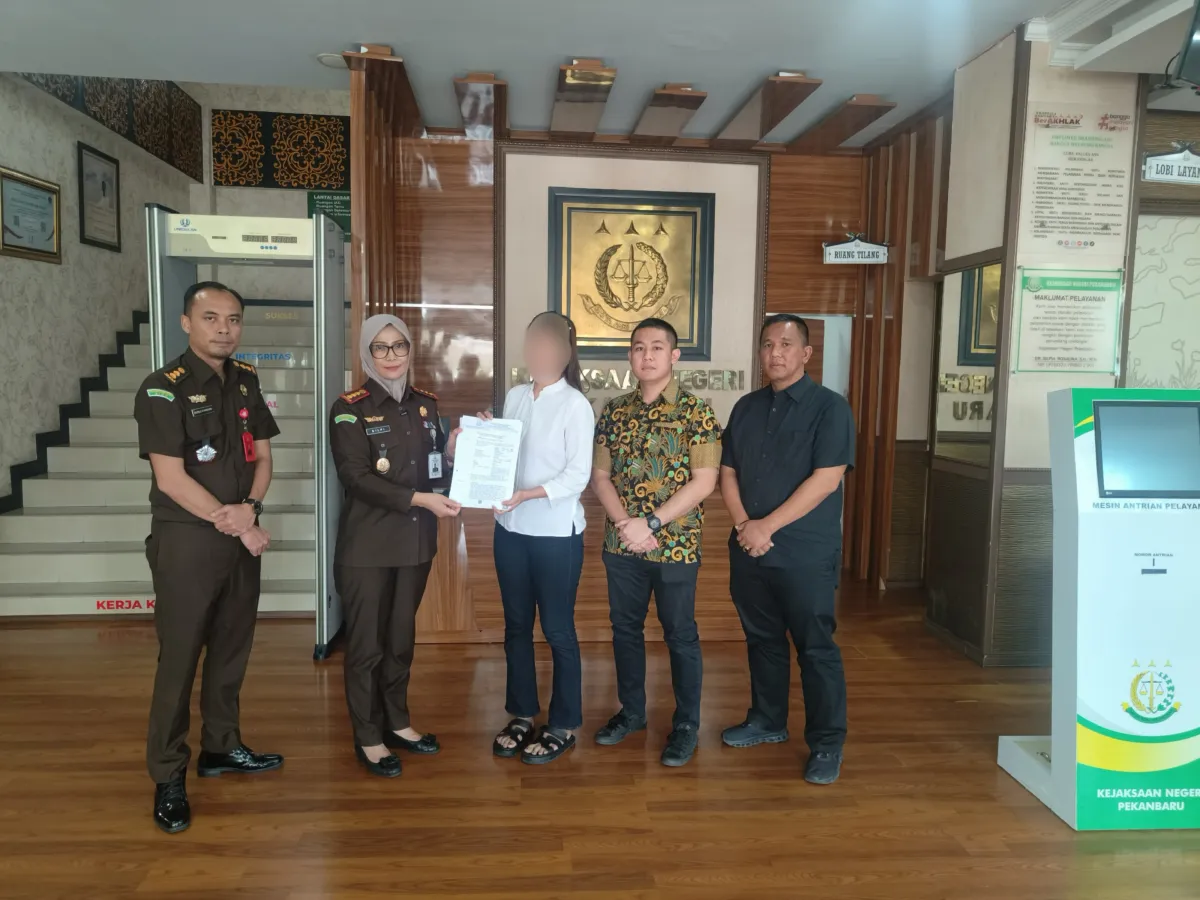 Kejaksaan Hentikan Penuntutan Kasus Tabrak Pekerja Marka Jalan Secara Damai