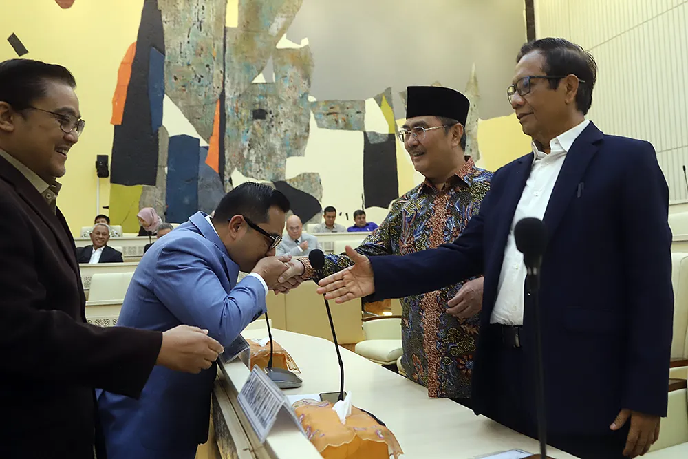 Komisi II DPR Diskusikan Desain Pemilu dengan Pakar Hukum