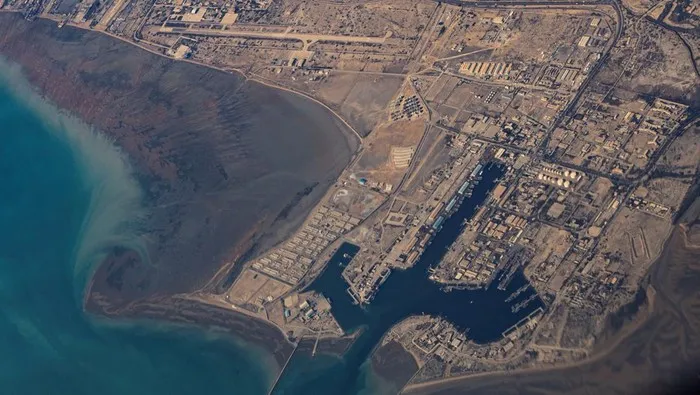 Ancaman Iran Tutup Selat Hormuz Picu Kekhawatiran Perdagangan Minyak Global