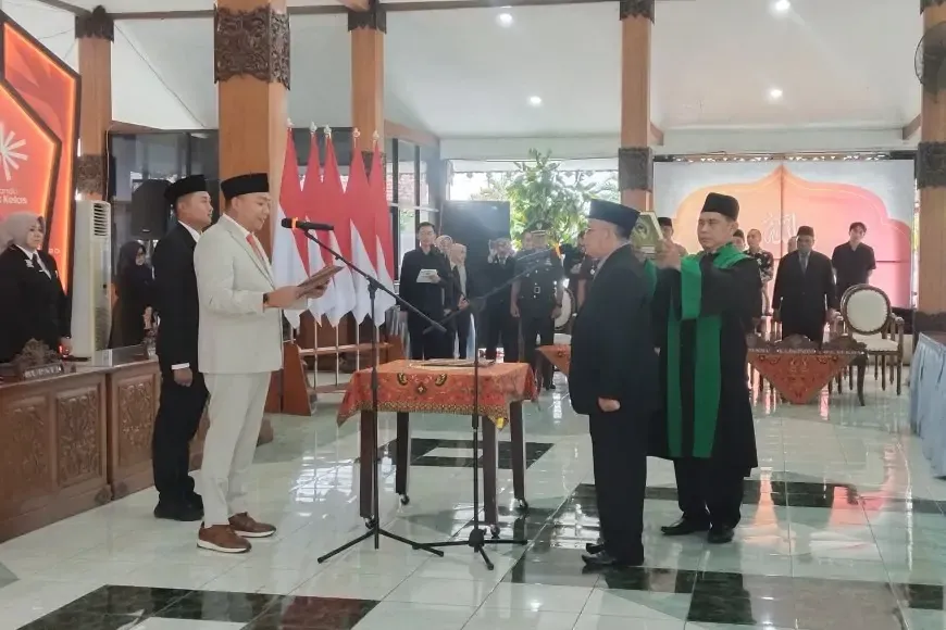 Bupati Situbondo Lantik Pj Sekda dan 27 Pejabat untuk Perkuat Birokrasi