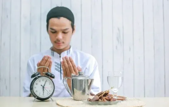 Tips Sehat dan Produktif Selama Ramadan