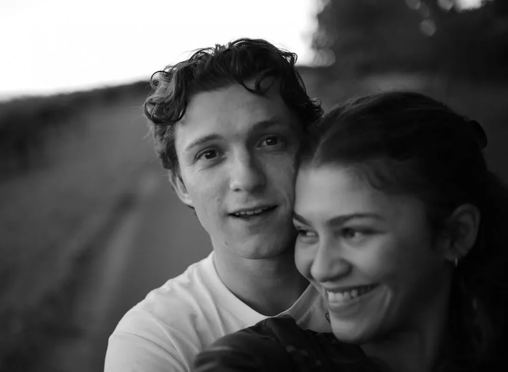 Zendaya dan Tom Holland Resmi Menikah Secara Tertutup