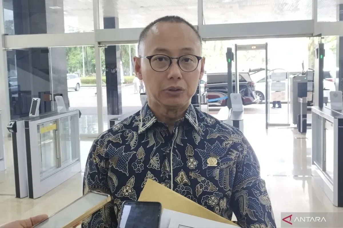 Transisi Energi Terbarukan Dorong Penciptaan Lapangan Kerja Baru