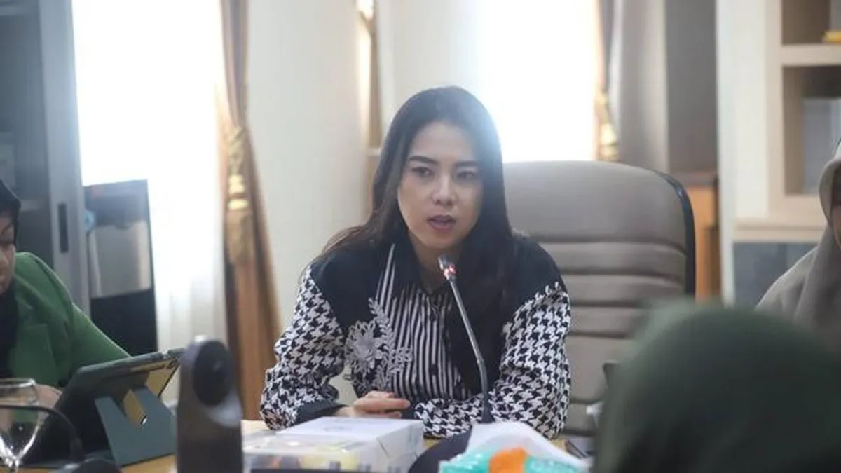 Pansus 11 DPRD Bandung Bahas Dampak Penurunan Angka Kelahiran Terhadap Pembangunan