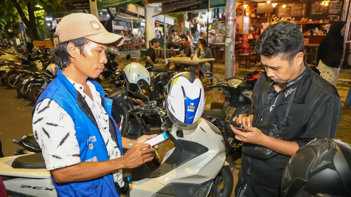 Transparansi Parkir Surabaya: 616 Jukir Resmi Beralih ke Sistem Digital