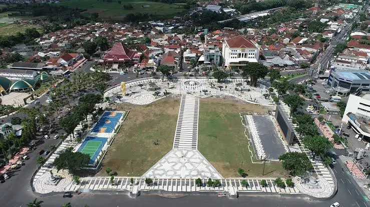 Jember Menjadi City Hub Wisata Tapal Kuda dengan Fasilitas Transportasi Gratis