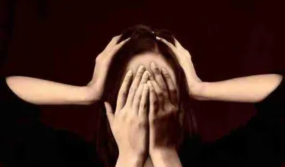 Dampak Media Sosial Terhadap Kesehatan Mental Remaja Perempuan