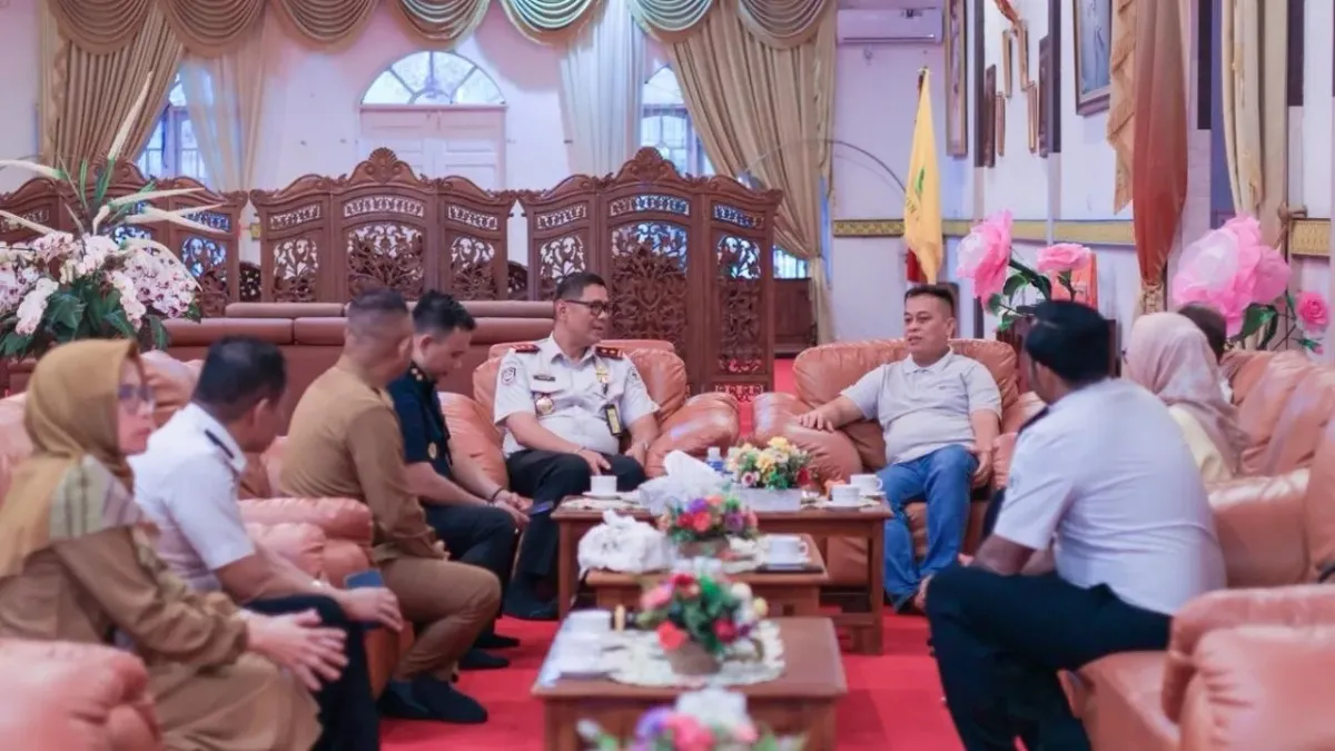 Kakanwil Imigrasi Kepri Guntur Sahat Hamonangan Perkuat Kerja Sama dengan Pemkab Lingga