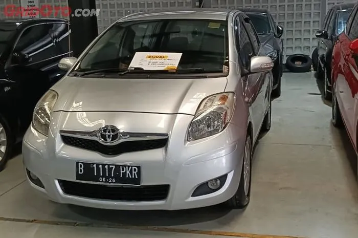 Periksa Tetesan Air Radiator Sebelum Beli Mobil Bekas untuk Mudik