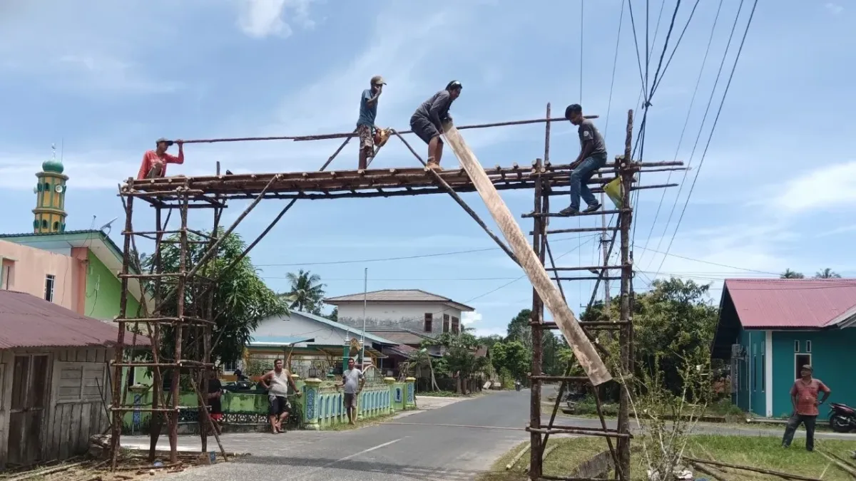 Gelaran Lomba Pintu Gerbang Meriahkan Tradisi Tujuh Likur di Kecamatan Singkep