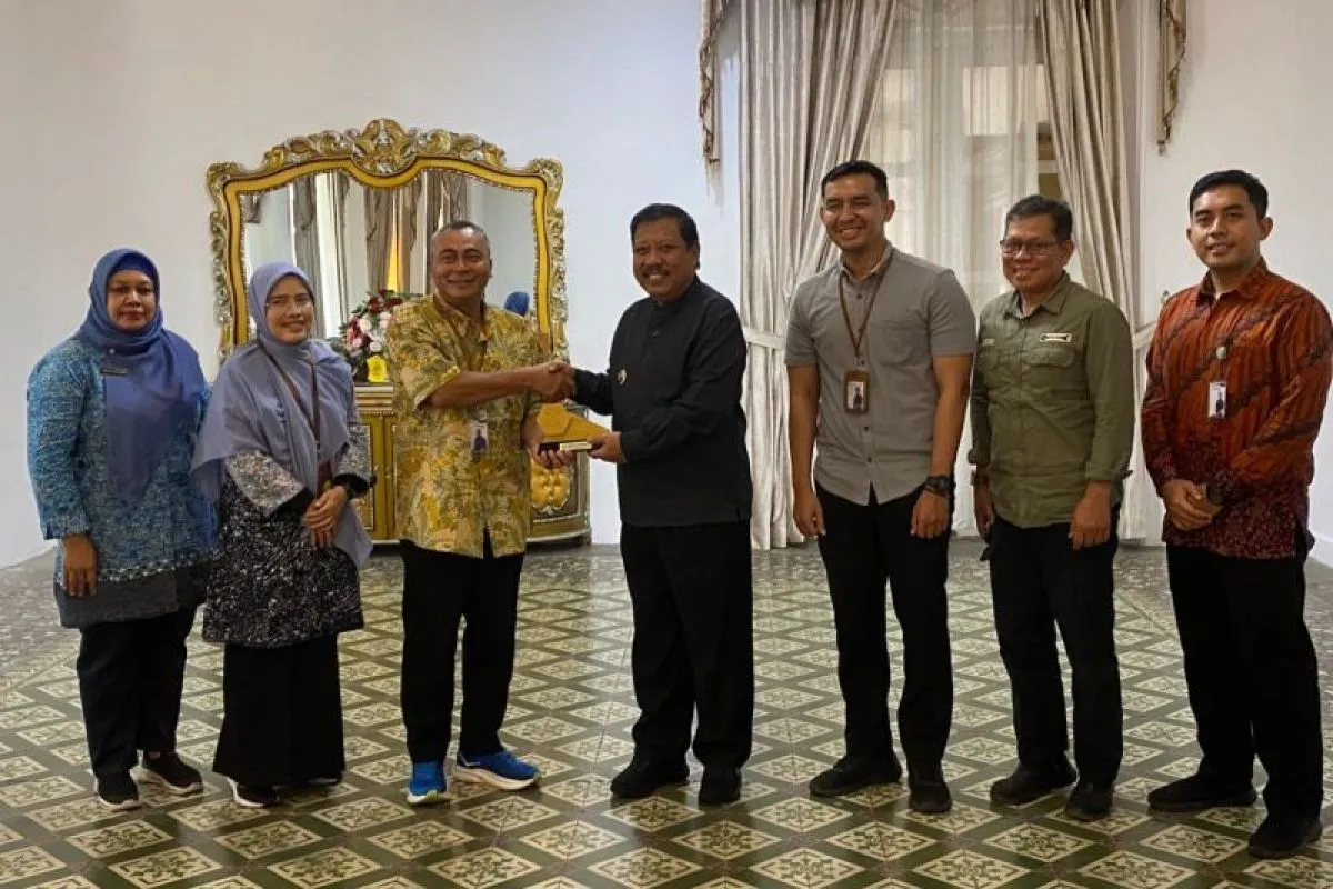 RSUD Depati Hamzah Terima Penghargaan Bintang 6 dari BPJS Kesehatan