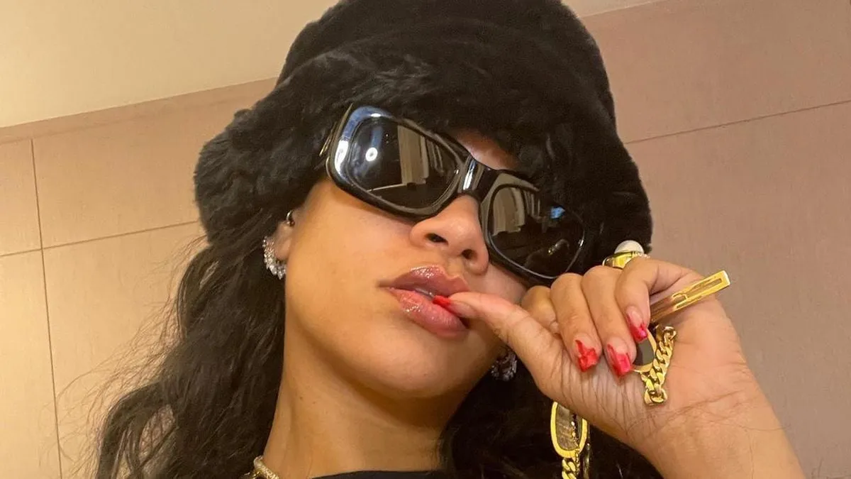 Rumah Rihanna Ditembak, Pelaku Berhasil Ditangkap Setelah Melarikan Diri
