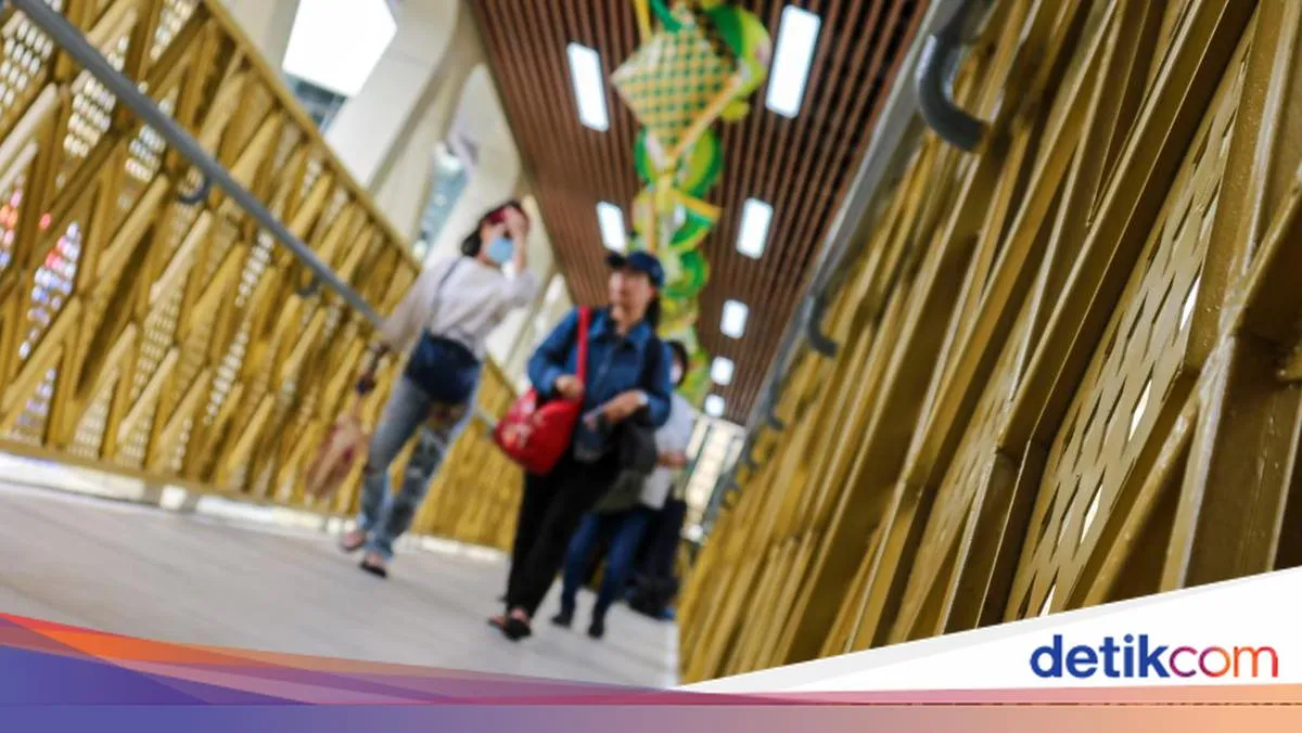 Revitalisasi JPO Sarinah Selesai, Kini Lebih Modern dan Nyaman