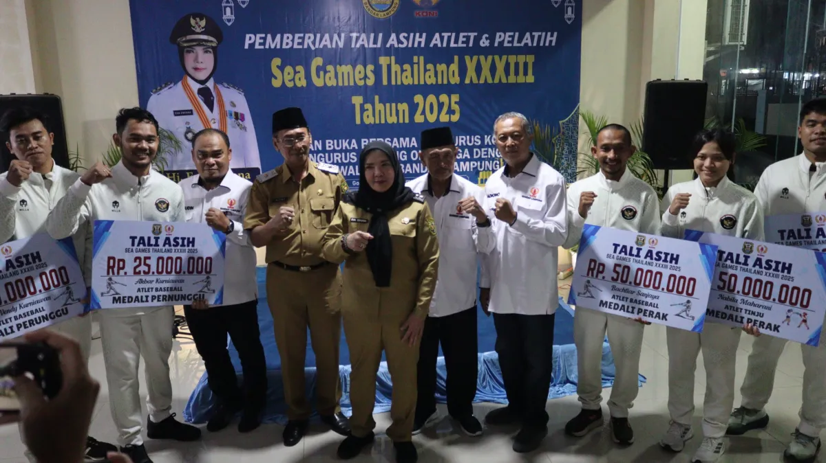 Wali Kota Eva Dwiana Berikan Apresiasi dan Bonus kepada Atlet Bandar Lampung di SEA Games XXXIII