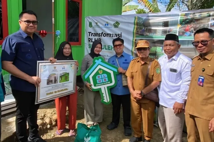 BAZNAS Kukar dan Bank Kaltimtara Renovasi Rumah Warga Tabang Senilai Rp 59 Juta
