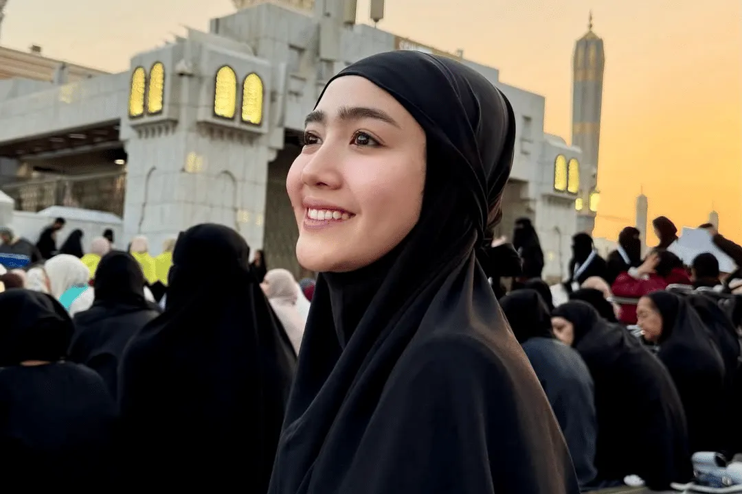 Deretan Artis yang Menjalani Umrah di Ramadan 2026